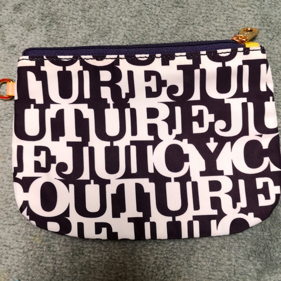 Juicy Couture travel pouch - Picture 1 of 1